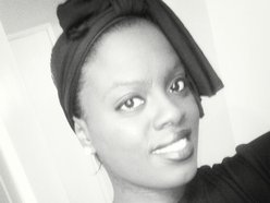 Jeane' Rae'