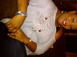 Dee Dee Edwards