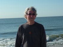 Larry Tucker