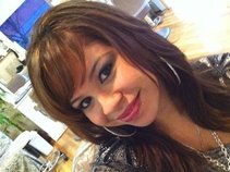 Jazmin Rosales