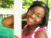 Jamecia Robinson