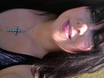 Anji Leigh