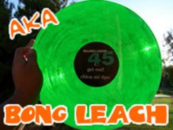 BONG LEACH
