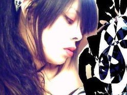 demi_drops