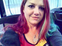 Blacklilya