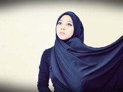 Anisa Hang Tuah