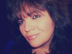 Vickie Riley