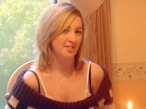 LoopyLaura