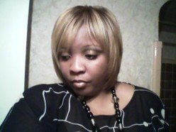 DeeGoldenLady