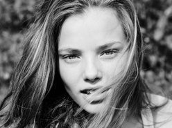 Erica Steele