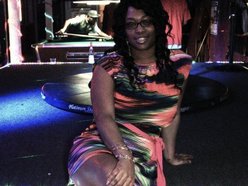 ShamikaHowyoudoing Acklin