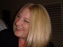 Tarryn Wood