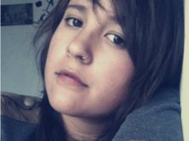 Aura Sixx