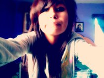Lauraa Cee
