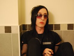 Andrew Valentine