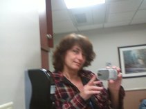 Debb L