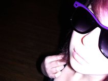 KylieKARNIVORE.