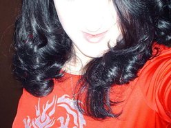 Kit_Kat83