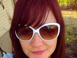 Laura Dicke