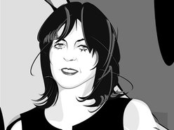 Jacqueline @RetroEssence