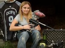 Paintballchick