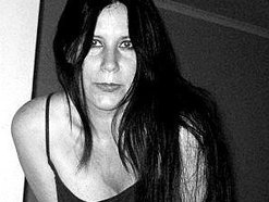 Donnette Davis