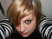 DeannadEAD