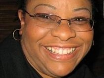 Christine Knight