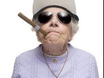 U talkin to me mo'fuck