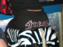 $TR8FREEK55