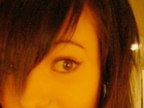 sara__