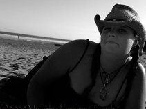 Alisha Heinrichs