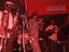 シｰラ・ムツンジ　Sila & Band (Fan)