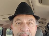 William R Reynolds