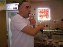 mikeyd