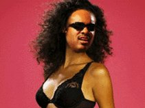 stevie wonder bra