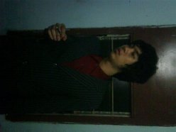 Acil Aditya Muljones