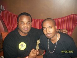 Mr. Artist Consultant