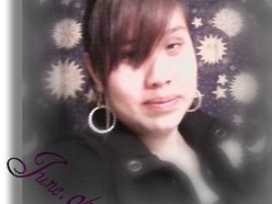 LUVLIE D.A.N.N.I.I