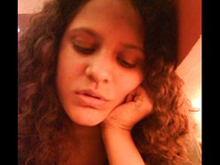 Tracy deSouza