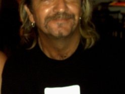 Ernie Pap