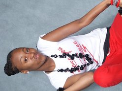 RonNesha LADYFLiXX..