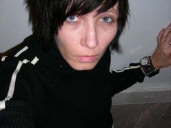 merchgirl1