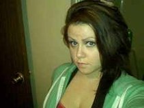 LilShynie...(MooreMoneyPromotions)