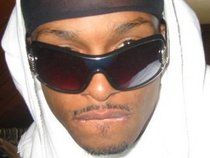 Larry UAlreadyknow Ponds