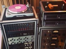 Aux Records