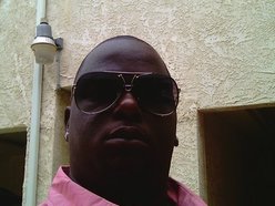 SK MANAGEMENT