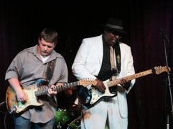 Richard Waters Music, Lyrics, Songs, and Videos