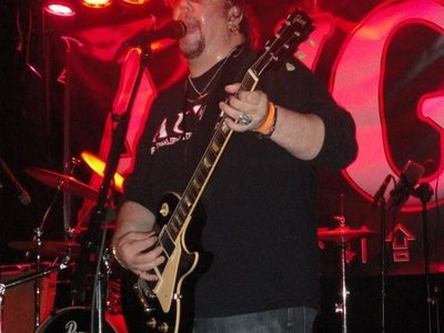 AUG photo