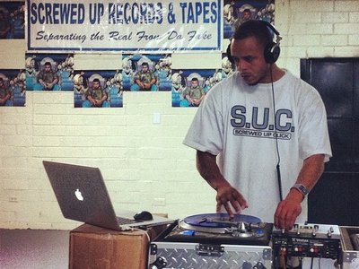 Mixxin At The Shop Optimo Radio Show http://locallivehouston.com/optimoradio/